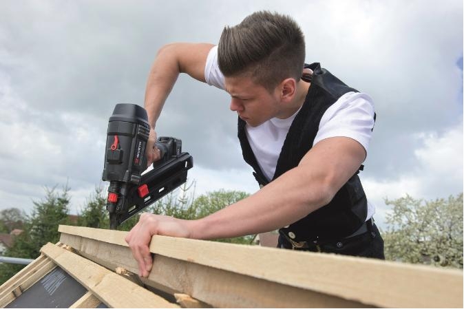 INNOVATION WÜRTH : CLOUEUR BOIS À BATTERIE LI-ION 18V ASN 5090